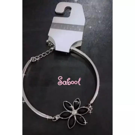 New High Class Adjustable Bracelet for Trendy Girls and Women