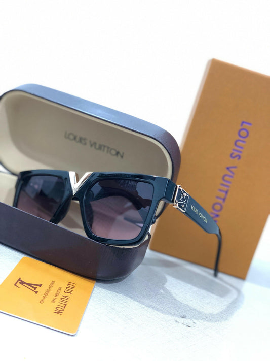 Louis Vuitton Sunglasses Men & Women Imported with high quality protection