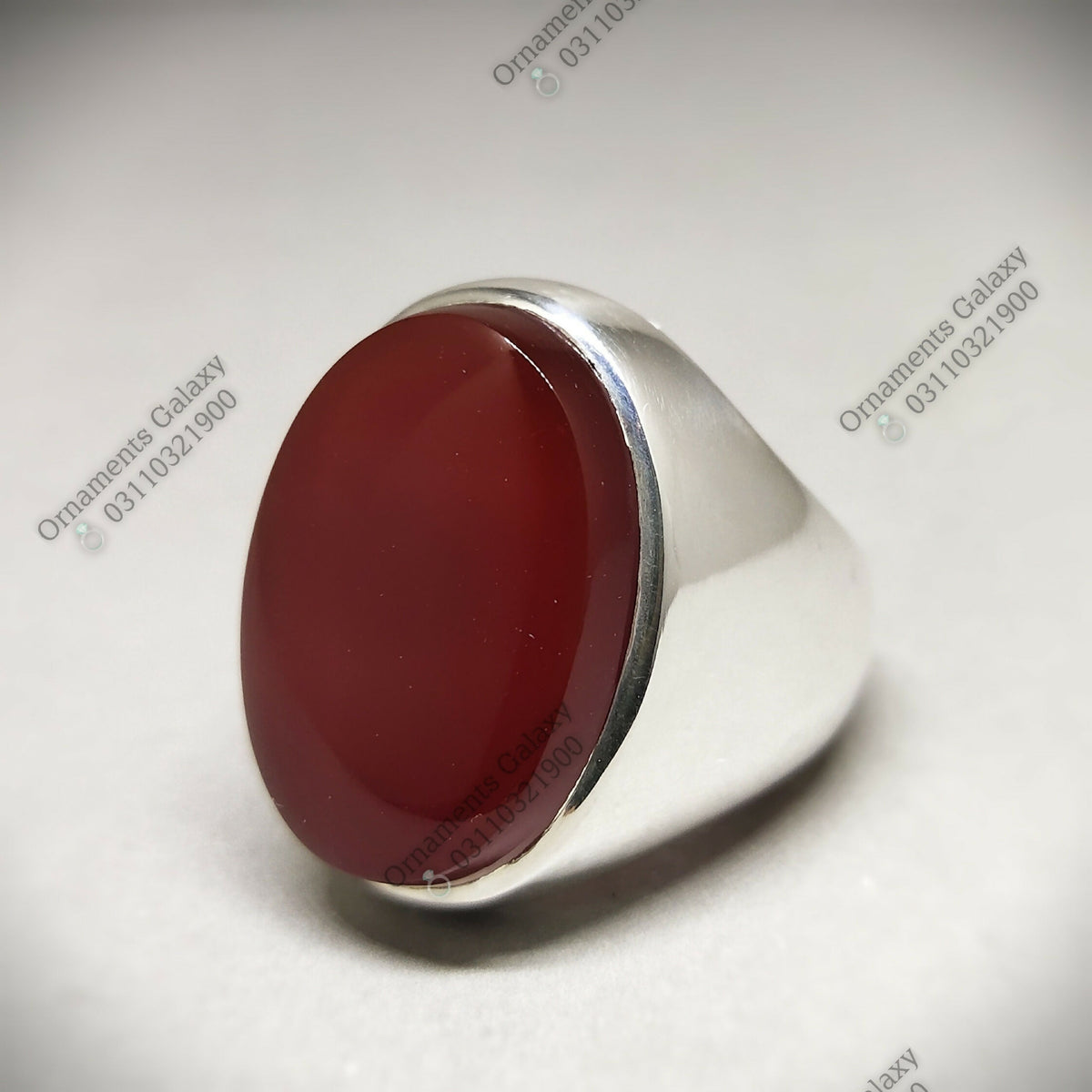 Natural Yemeni 18 to 20 CT Oval Big Decent Blood Red Agate Ring Handmade Pure Silver Ring Made to Order Ring Unisex Ring