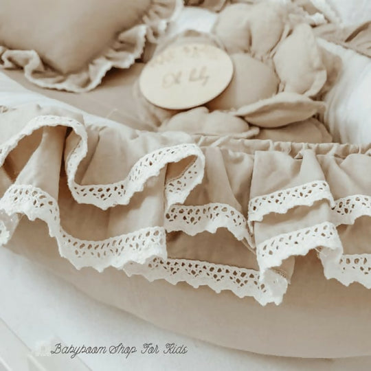 Double Frilly Baby Nest With Frilly Heart Pillow