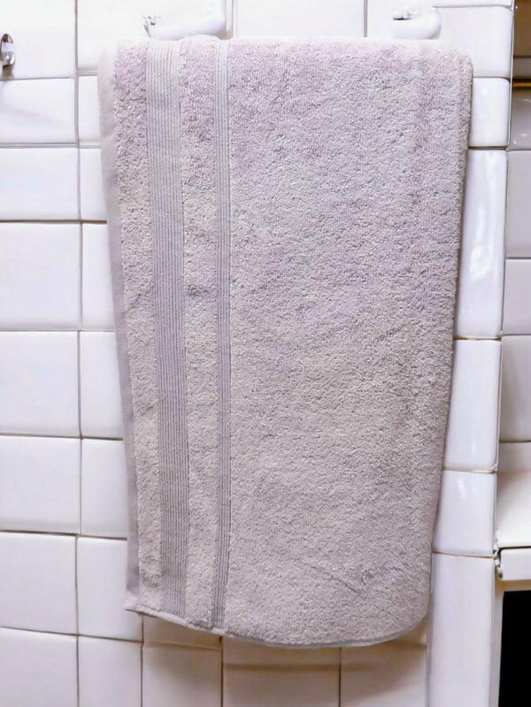 Pristine Towel - TXL143