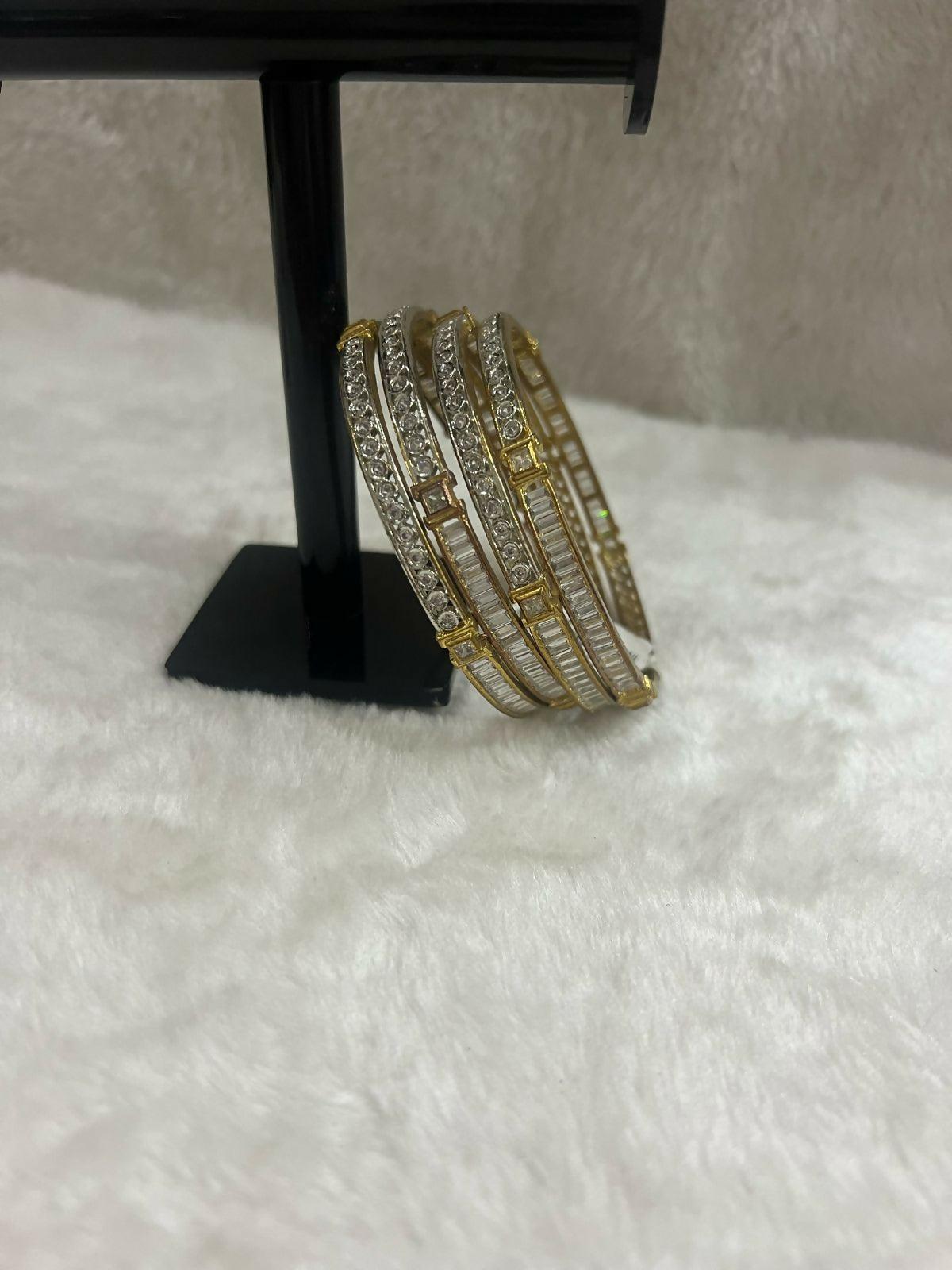 Fancy Bangles 4pc - ValueBox