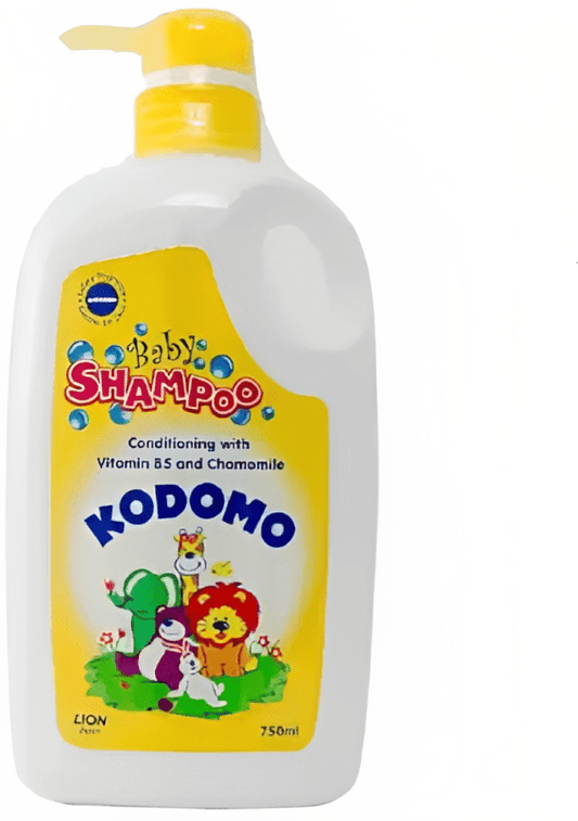 Kodomo Baby Shampoo Conditioning With Vitamin B5 and Camomile  (750 Ml)