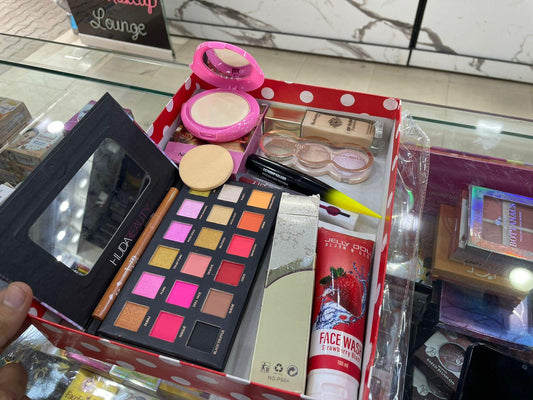 Makeup Kit Ladies Cosmetics Compact Full Facial Makeup Kit Makeup Palette Set - ValueBox