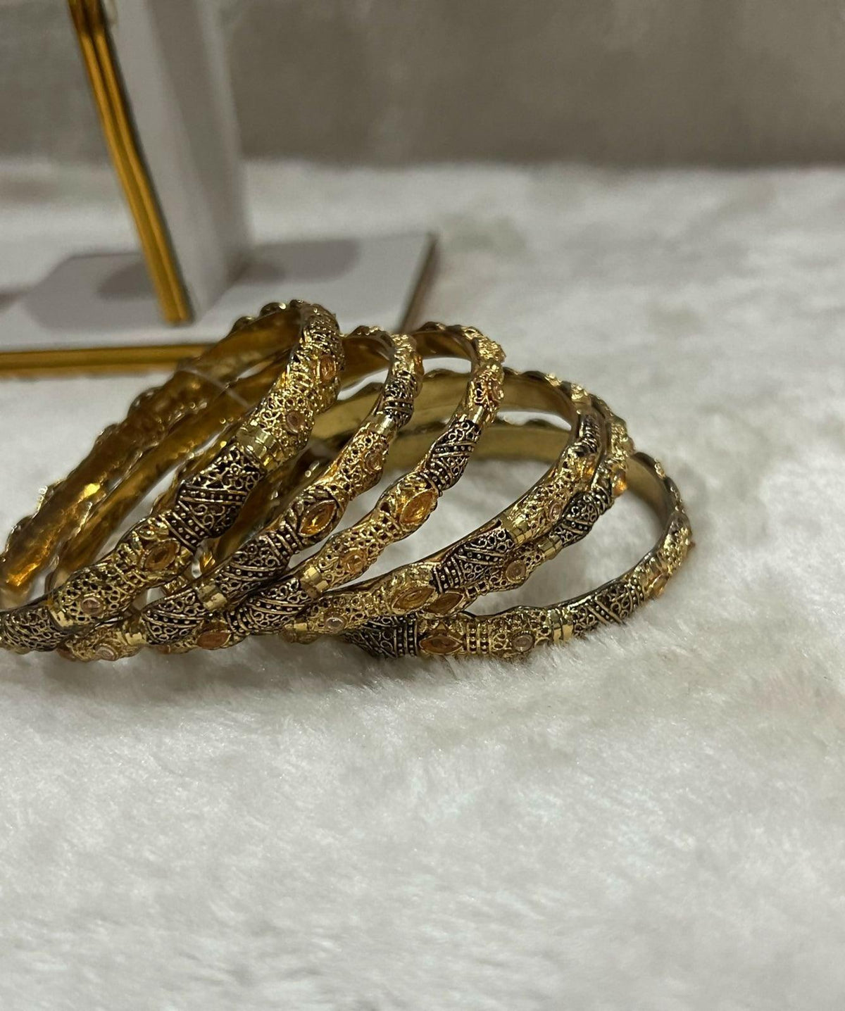 Gold Fancy Bangles 6pcs - ValueBox