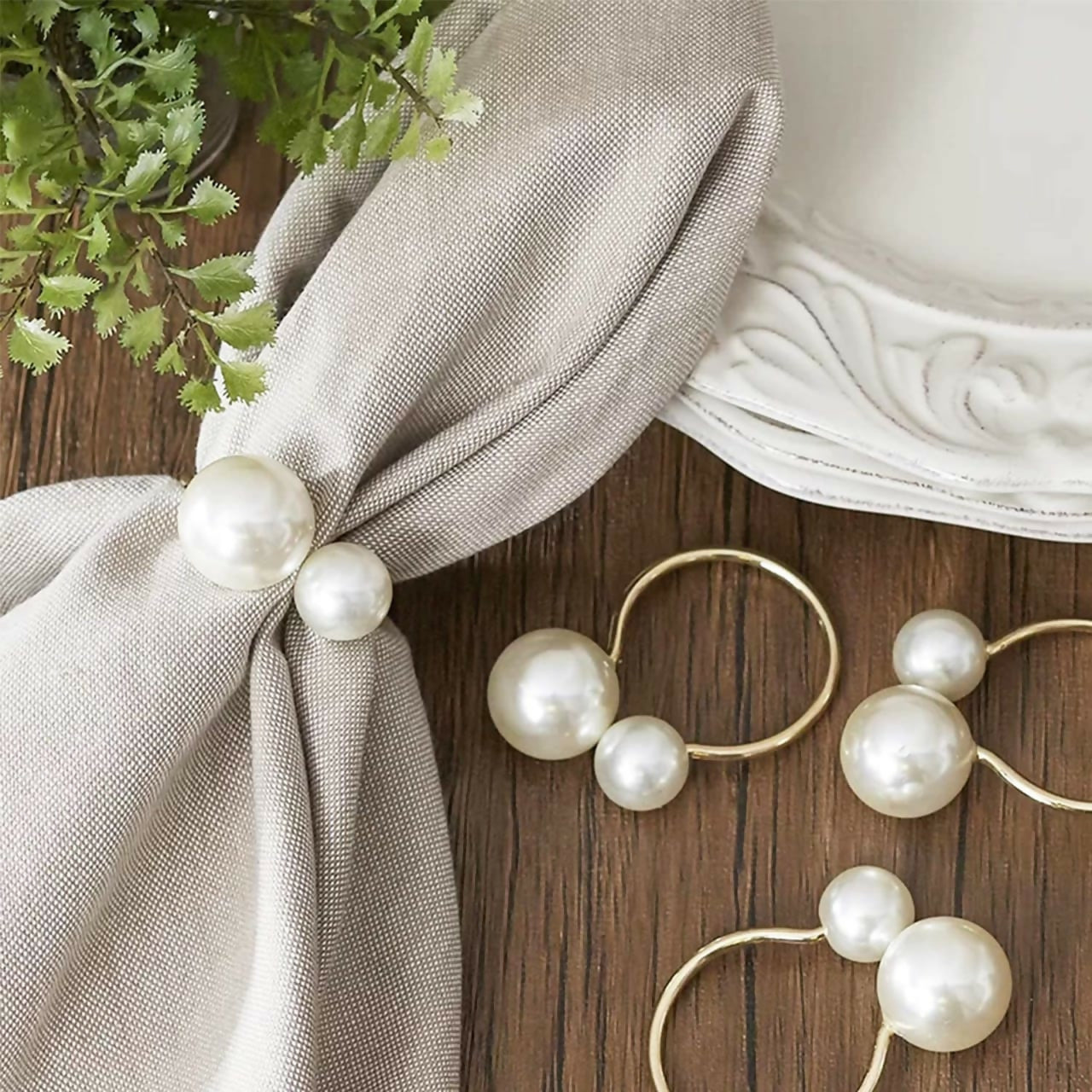 Napkin-Holder-Rings-Silver-Pearls-Apricot-1677