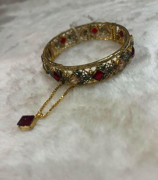 Elegant Fancy Gold Plated Bangle Set