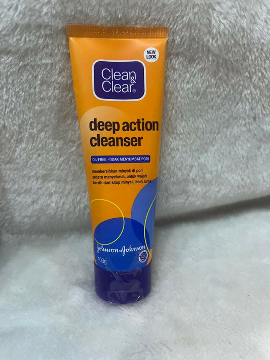 Clean & Clear Deep Action Cleanser 100gm - ValueBox