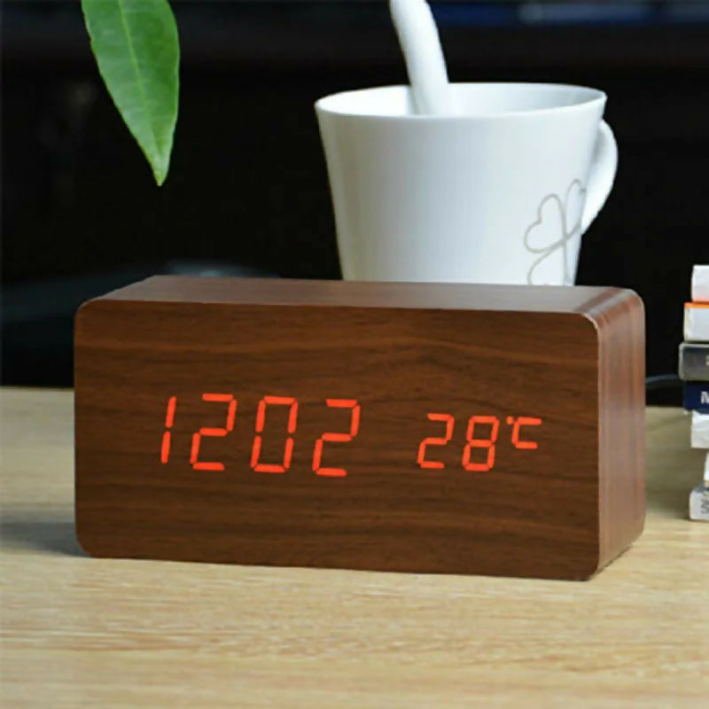 Wood-Style-Digital-Clock-SA2405-228-Brown-Red-LED-Apricot-8023 (1)