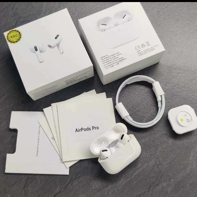 AIRPODS PRO 2 IN WHITE ANC VERSION HIGH QUALITY WITH FREE SILICON CASE