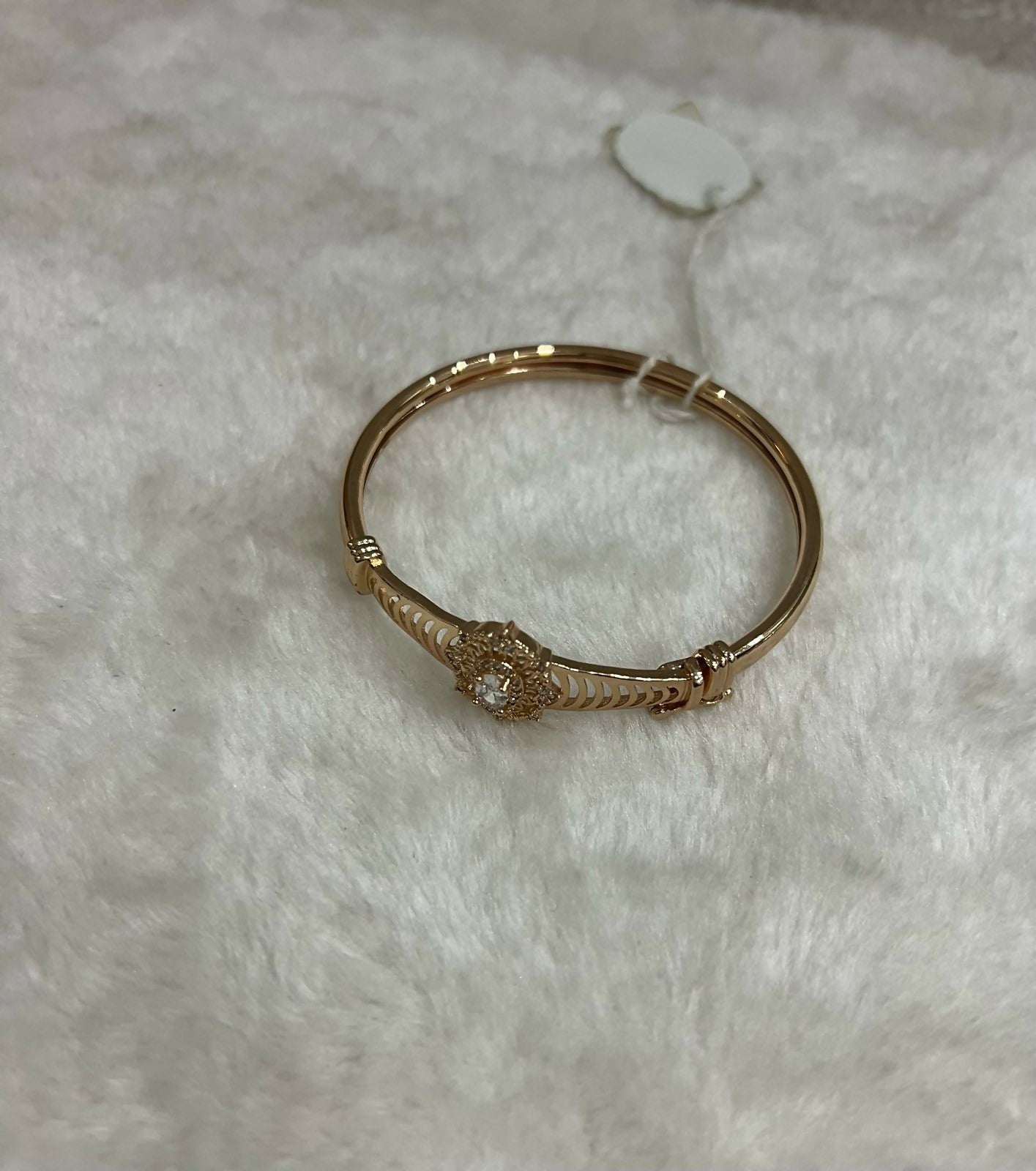 1 Kara Bracelet,golden Charm