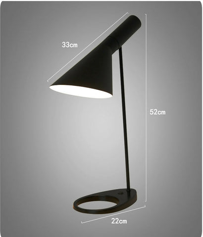 Jacobsen-Table-Lamp-Black-Apricot-9780