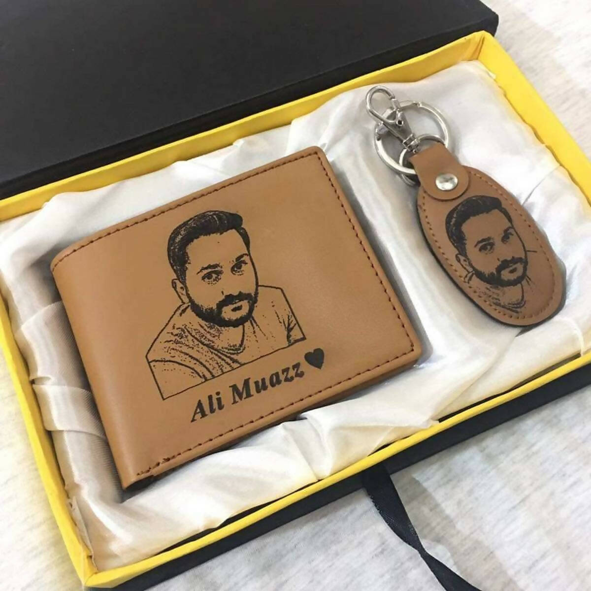 CUSTOMIZE NAME AND PICTURE ENGRAVED WALLET