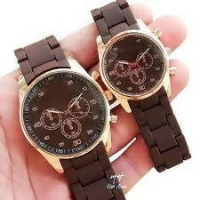 100% Imported Premium Quality Couple Watch New Design 2023