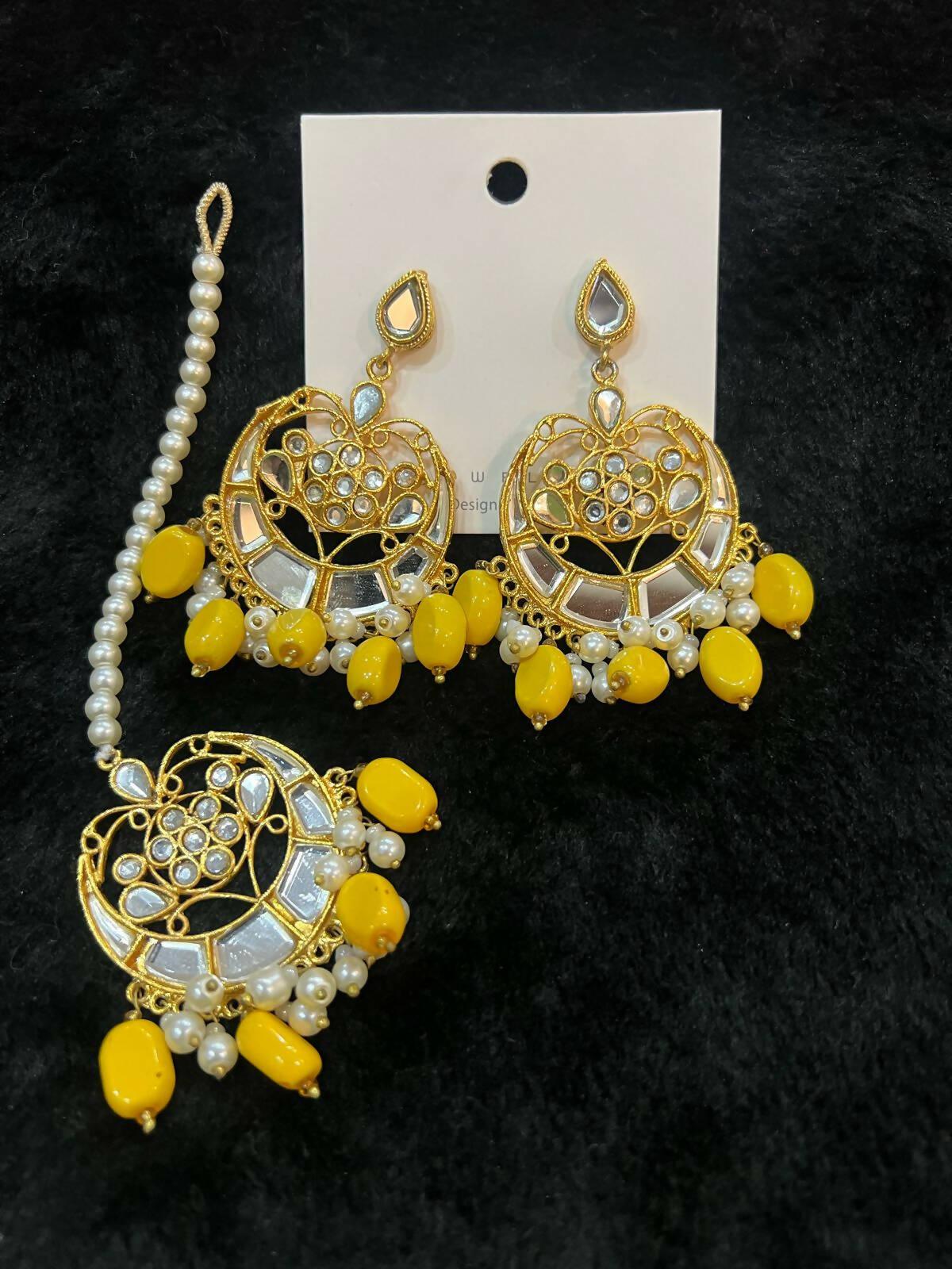 White Stone Bindiya Earrings for girls - ValueBox