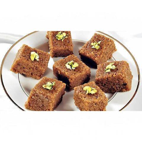Akhroti Multani Sohan Halwa Half Kg - ValueBox