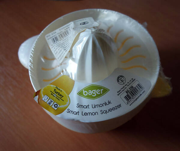 Smart Lemon Squeezer and Lemon Juicer 350 ml