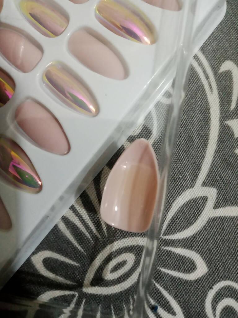 Artificial Matte and Mirror Nails Set-24 Pcs - Almond Shape- Nail Art For Girls Ladies and Women