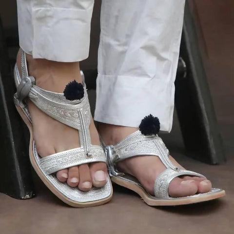 Tilla Chappal Kohati kheri Sandal Silver - ValueBox