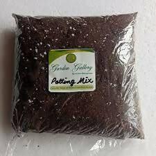 Potting Mix packet for Hanging pots (Peat Moss + perlite + fertilizer) for Hanging Baskets & Plastic pots - ValueBox