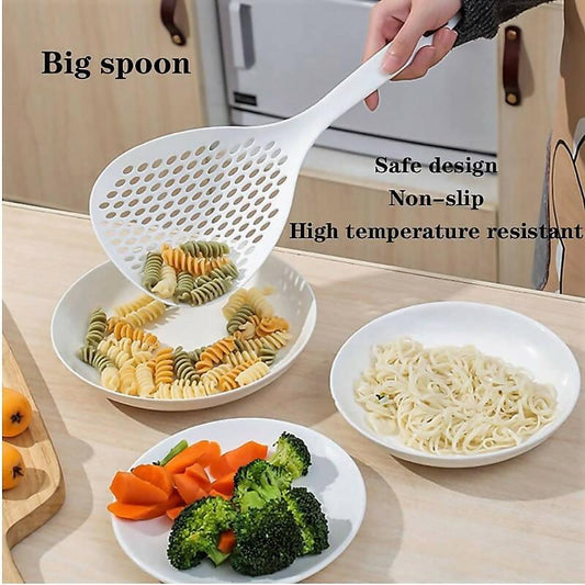 2 Pieces Kitchen Colander Spoon Strainer Large Noodles Scoop Heat Resistant With Long Handle, Long Handle Foods Strainer Scoop Kitchen Fry Noodles WIth Free Gift - ValueBox