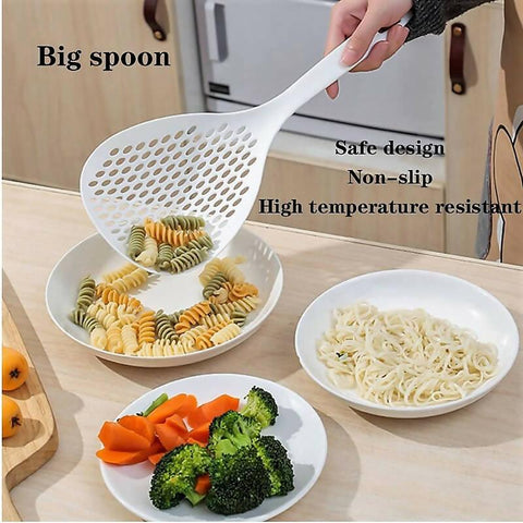 2 Pieces Kitchen Colander Spoon Strainer Large Noodles Scoop Heat Resistant With Long Handle, Long Handle Foods Strainer Scoop Kitchen Fry Noodles WIth Free Gift - ValueBox