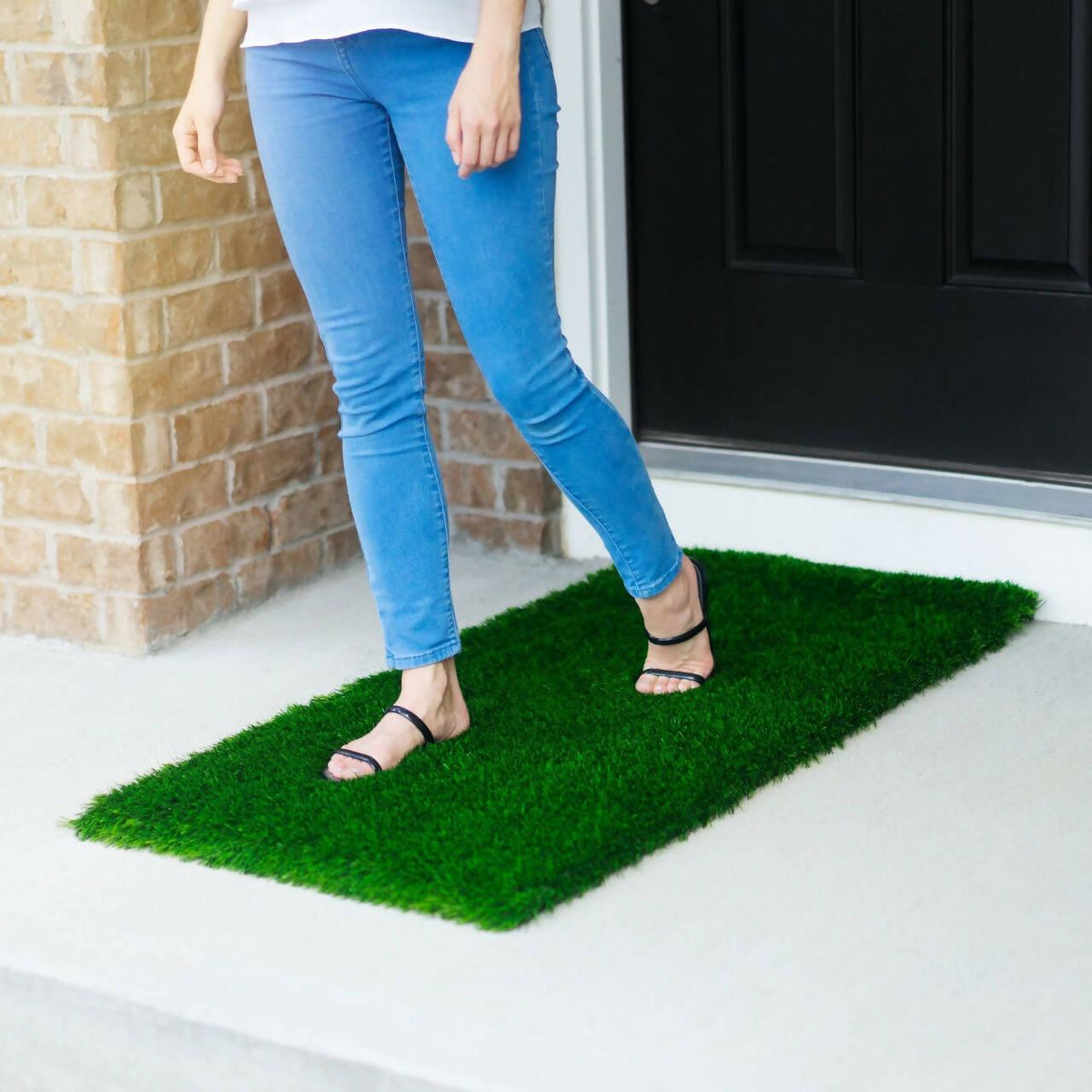 Tijaraat Online Floor Mat / Green Grass Mat / Bath Room Mat / Floor Mat / Entrance Mat / PVC Rugs Door Mat / Multi Purpose Artificial Green Grass Rug- 20Mm - ValueBox