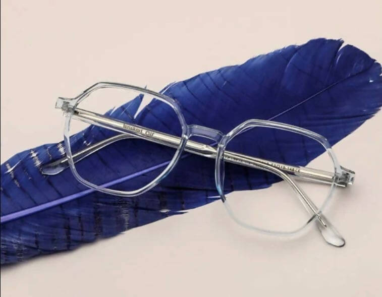 Transparent Lightweight Anti Glare UV Ray Eyeglasses For Men and Women