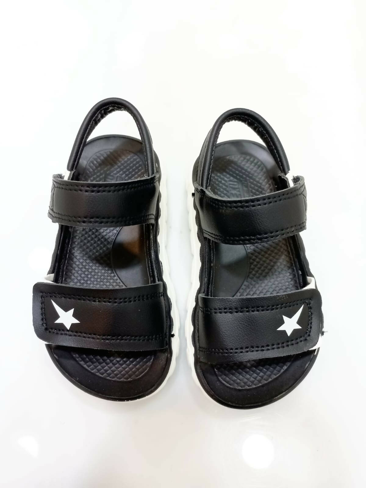 Latest Arrival Sandals for Kids Soft & Comfortable Waterproof Anti slip Backstrap sandals