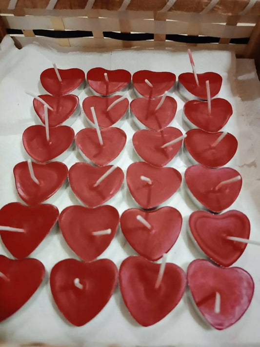 Pack of 12 Scented Pink and Red Love Or Heart Shaped Floating Candles - ValueBox