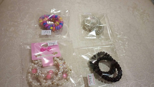 Pack of 2 Lovely different Colors Young Girls Bracelets (Colors may vary)