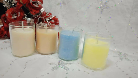 100% Pure Soy Wax Beautiful Scented Glass Candles in different Colors : Customization also Available