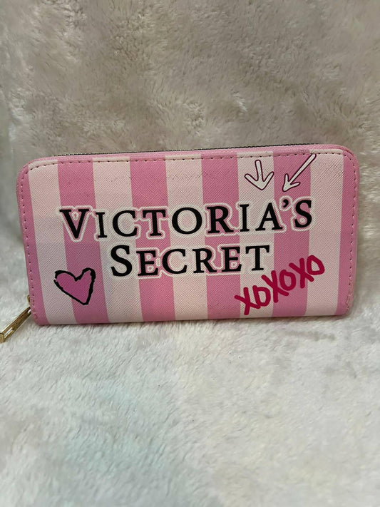 Victoria Secret clucth - ValueBox